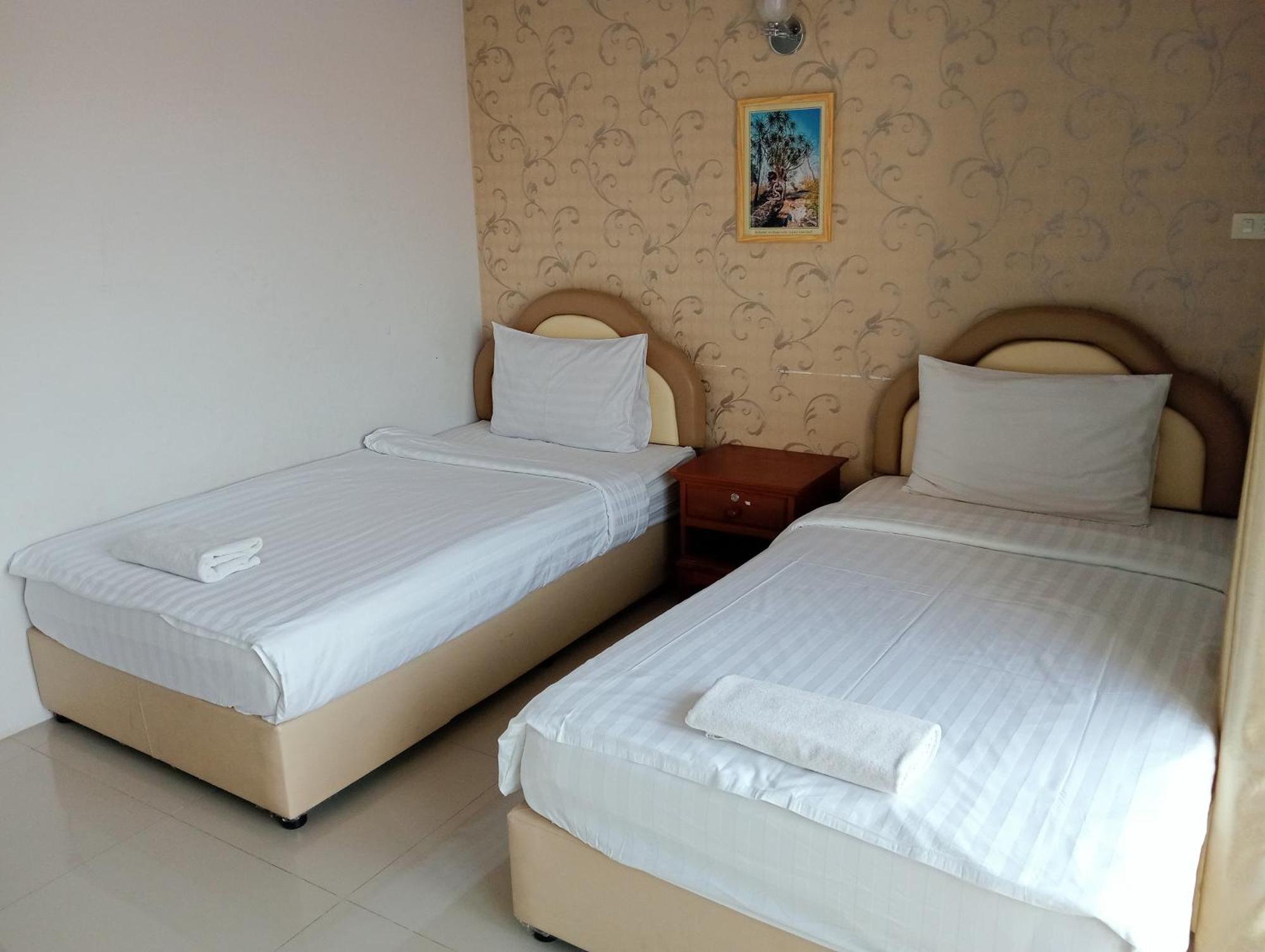 Hotela Boutique Resort Suphan Buri Buitenkant foto